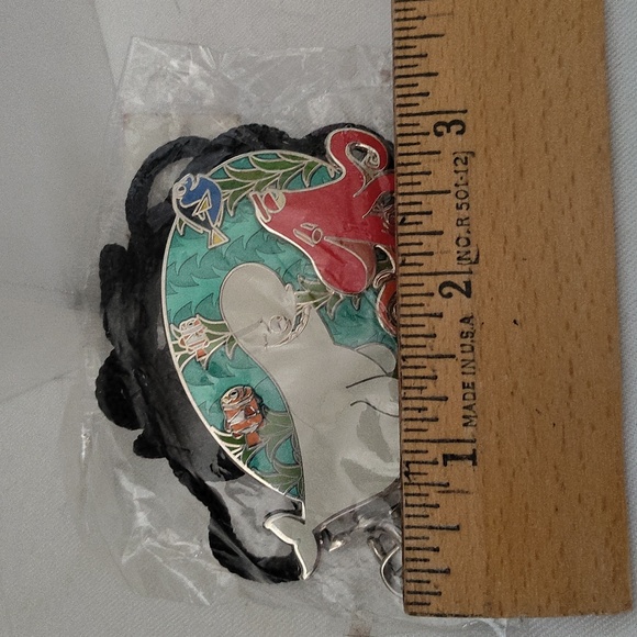 🏰Disney Pixar Finding Dory Exclusive Limited Edition Collecting Lanyard - Picture 5 of 5
